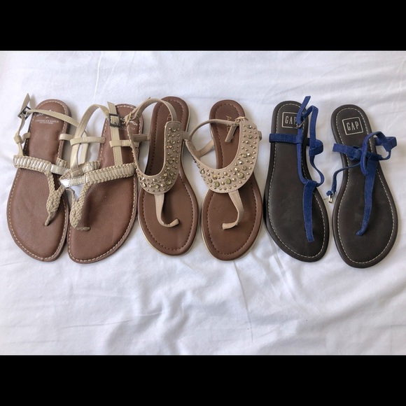 3/$20 Women’s Sandals Bundle - Picture 1 of 10